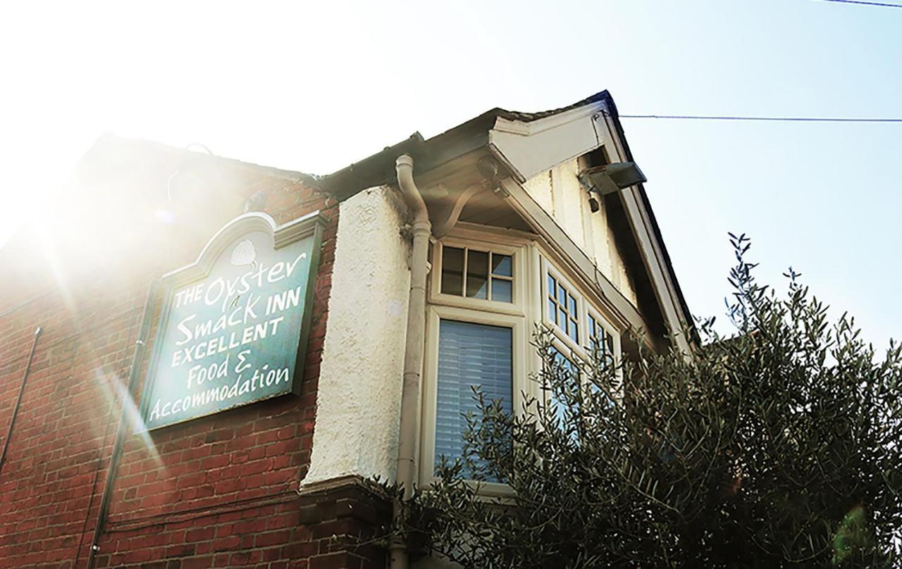 The Oyster Smack Hotel Burnham-on-Crouch ภายนอก รูปภาพ
