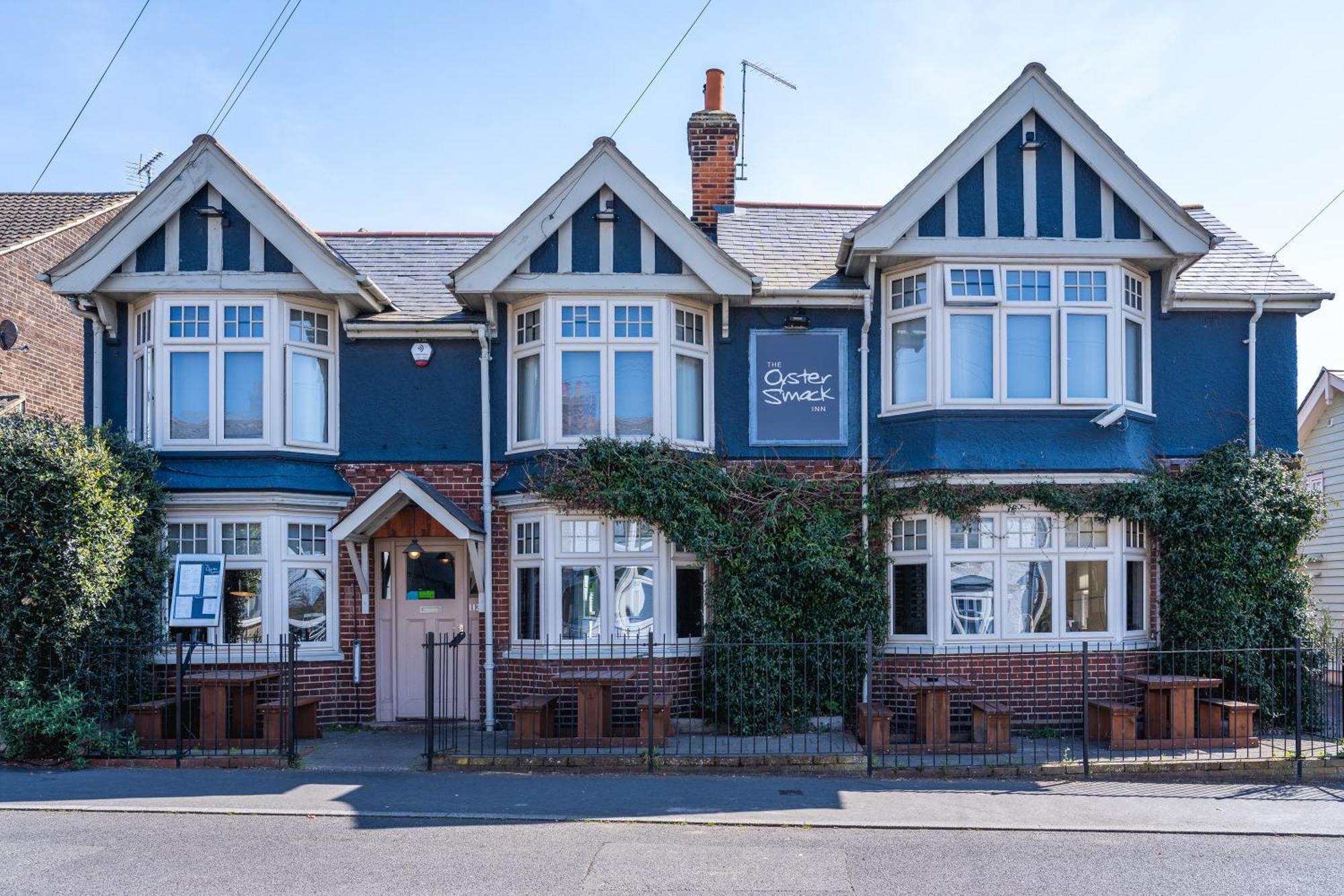The Oyster Smack Hotel Burnham-on-Crouch ภายนอก รูปภาพ